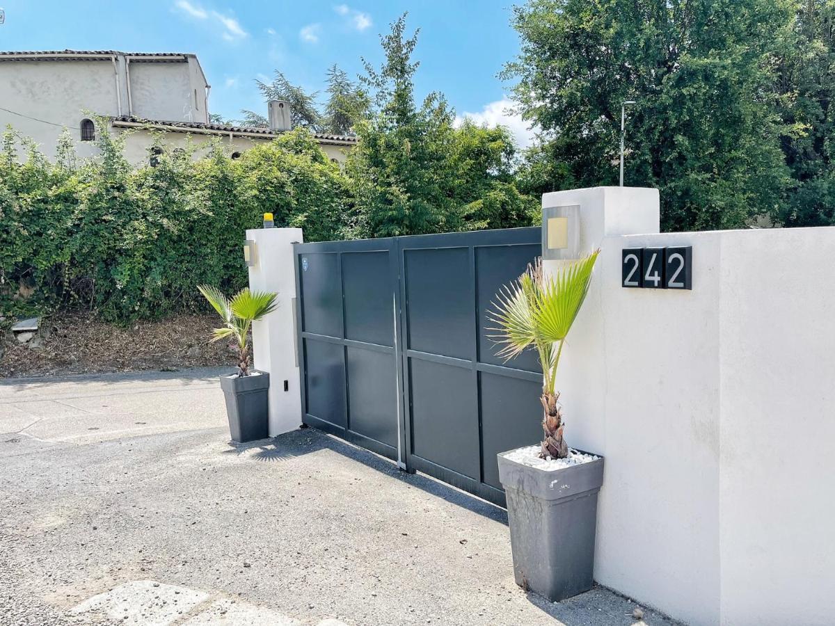 Saint Paul De Vence - Le Kub Plex Apartamento La Colle-sur-Loup Exterior foto